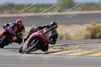 media/Oct-08-2022-SoCal Trackdays (Sat) [[1fc3beec89]]/Turn 14 (1050am)/